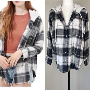 American Eagle Plaid Hooded Shirt